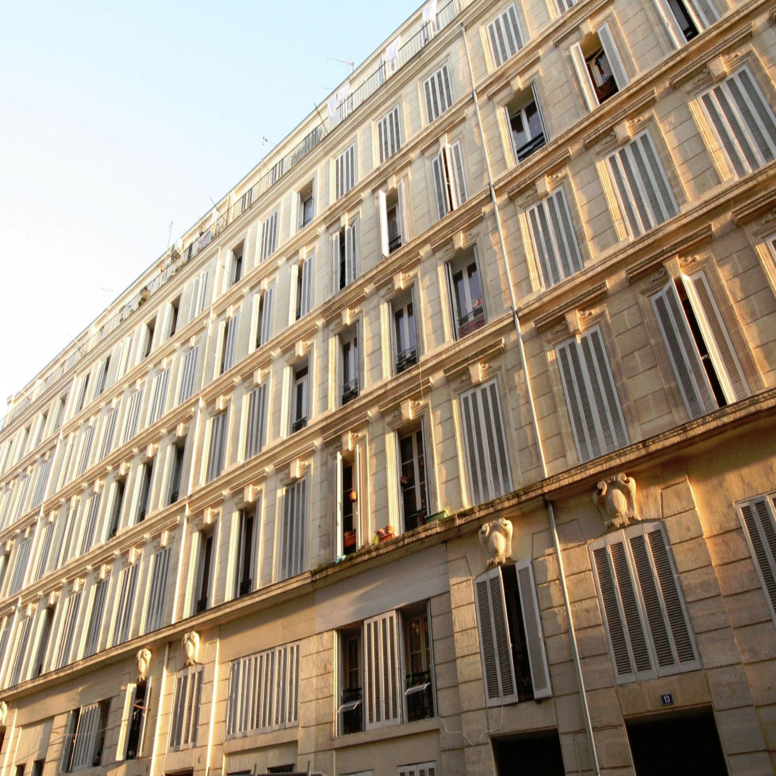 location Marseille 13002/ Joliette République/ Appartement type 2 en