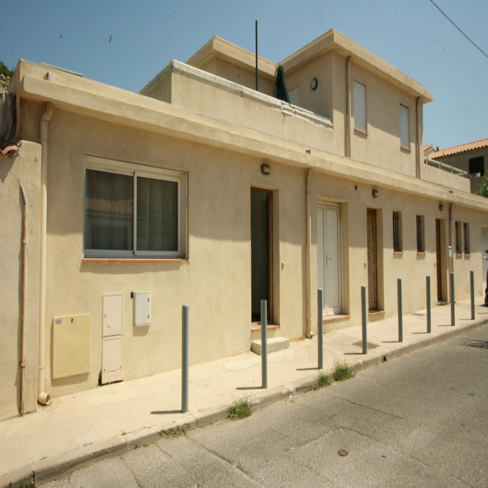 Location Marseille 13008/ Village Des Goudes/ Maison Type 2 De 46m² ...